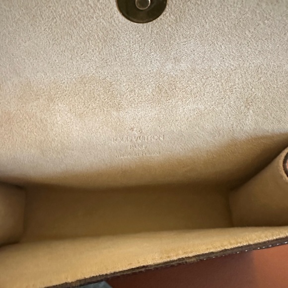 Louis Vuitton Monogram 'Florentine' Belt Bag - Picture 10 of 10